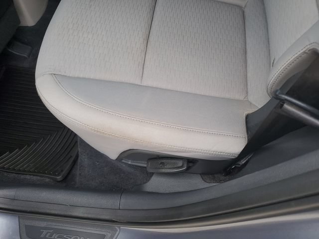 2019 Hyundai Tucson SE - Photo 14