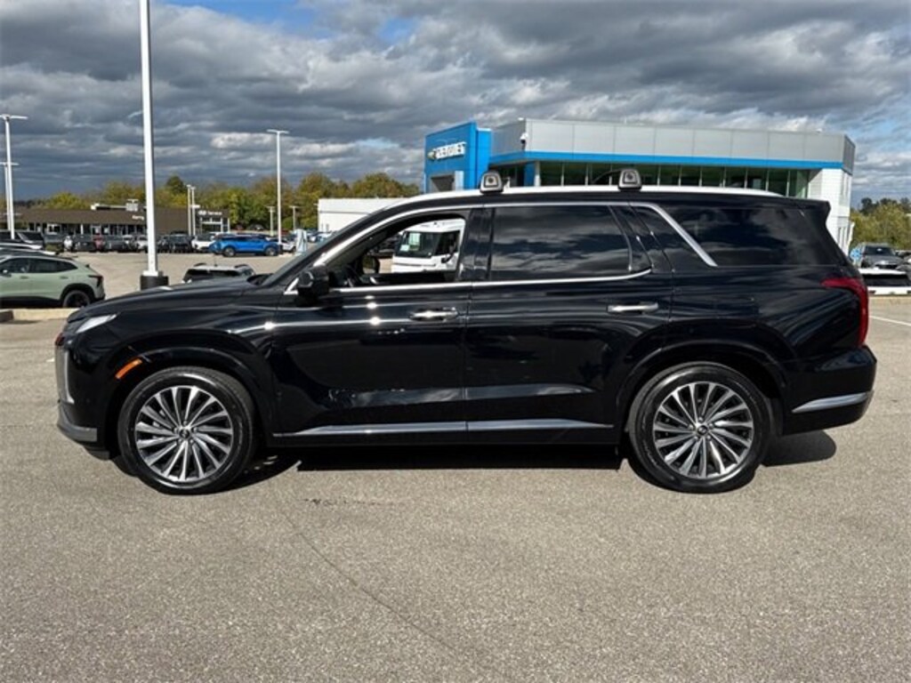 Used 2023 Hyundai Palisade Calligraphy SUV