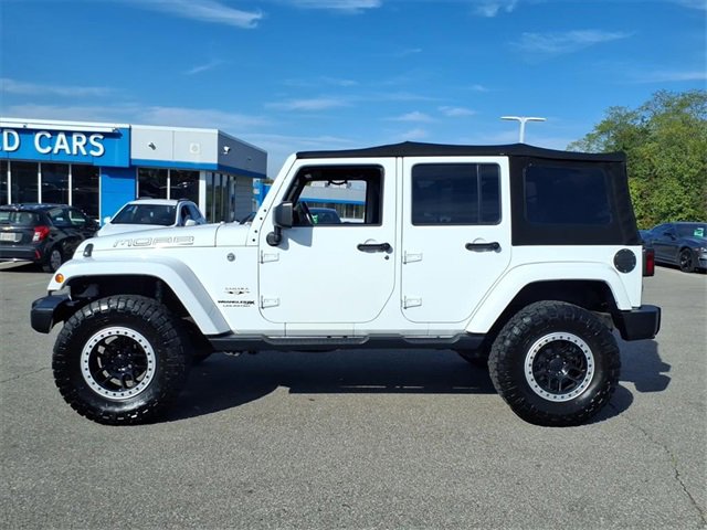 2018 Jeep Wrangler Unlimited Sahara photo 3