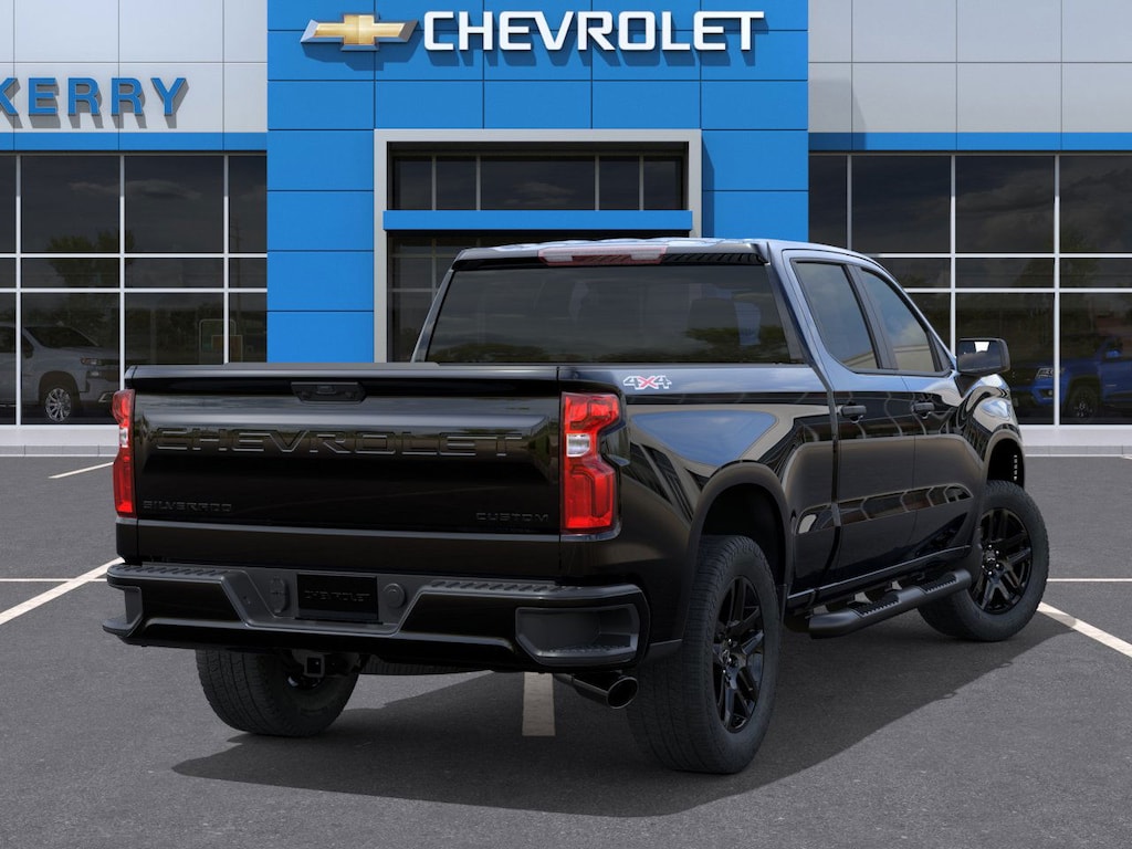 New 2026 Chevrolet Silverado 1500 Custom Truck