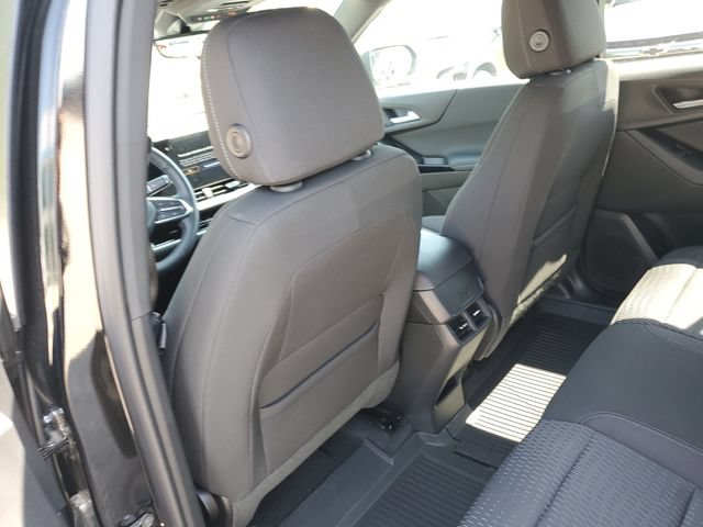 2026 Chevrolet Equinox LT - Photo 12