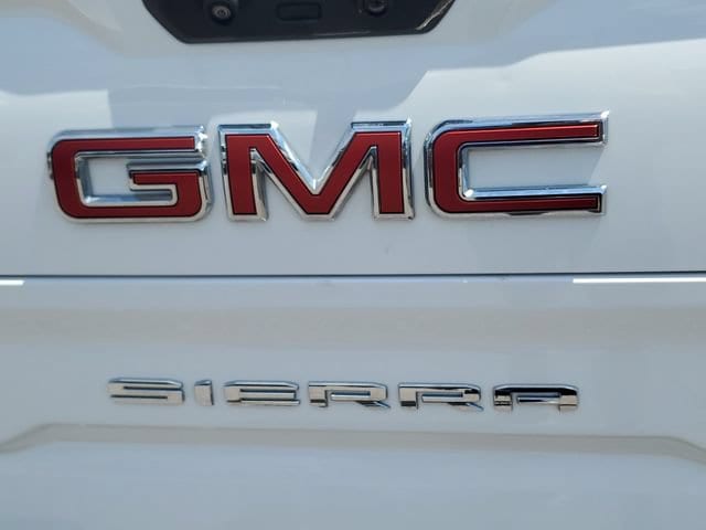 2023 GMC Sierra 1500 AT4 - Photo 7