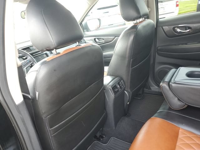 2019 Nissan Rogue SV - Photo 14