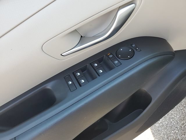 2026 Hyundai Tucson Blue SE - Photo 22