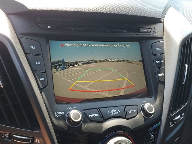 2016 Hyundai Veloster - Photo 28