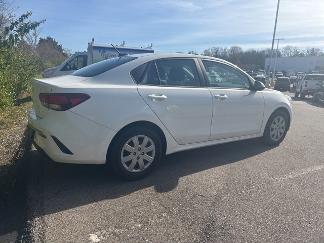 2022 Kia Rio S photo 3