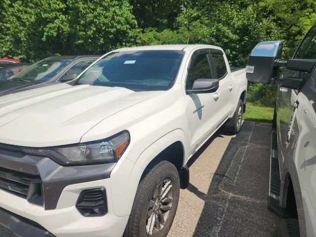 2024 Chevrolet Colorado LT - Photo 12