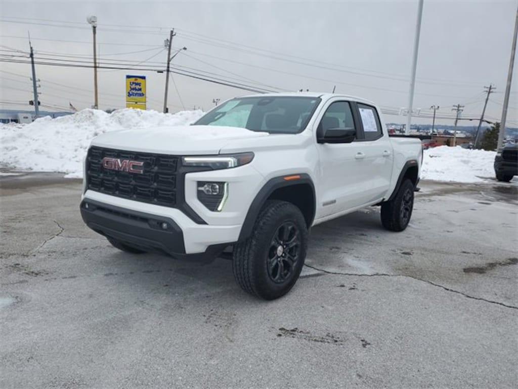 Used 2024 GMC Canyon Elevation Truck Crew Cab