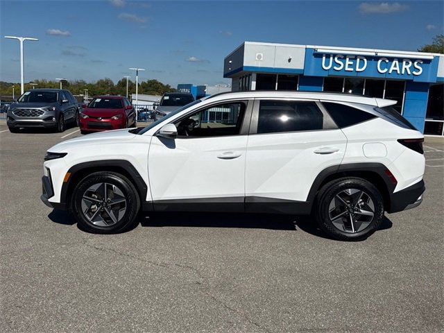 2025 Hyundai Tucson SEL Convenience photo 2