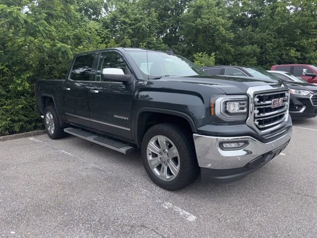 2018 GMC Sierra 4WD Crew Cab Short Box SLT's photo