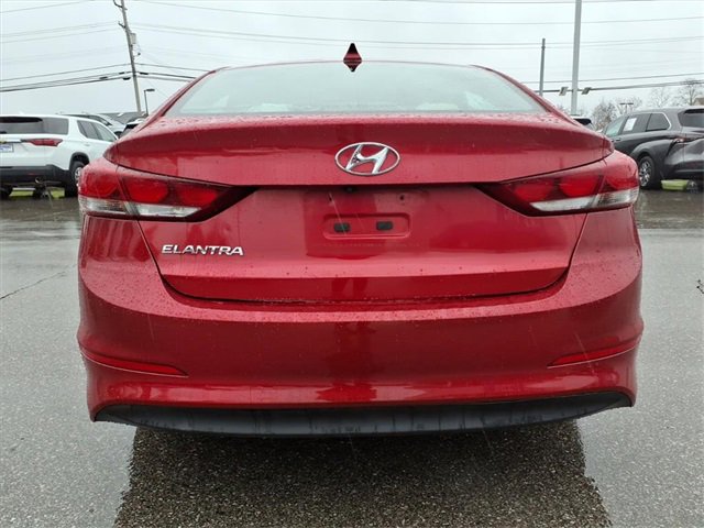 2017 Hyundai Elantra SE photo 3