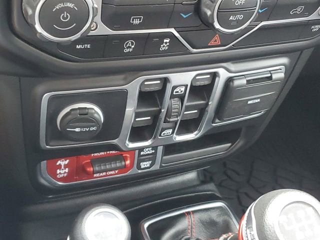 2022 Jeep Gladiator Rubicon - Photo 28