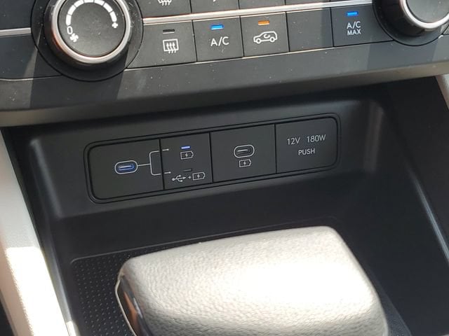 2025 Hyundai Tucson SE - Photo 28