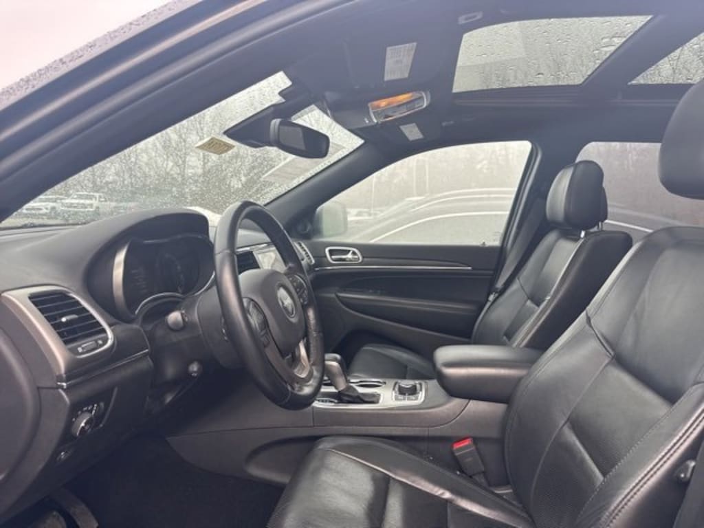 Used 2019 Jeep Grand Cherokee Limited SUV