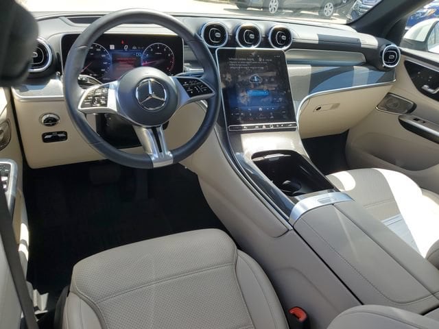 2023 Mercedes-Benz GLC GLC 300 - Photo 9