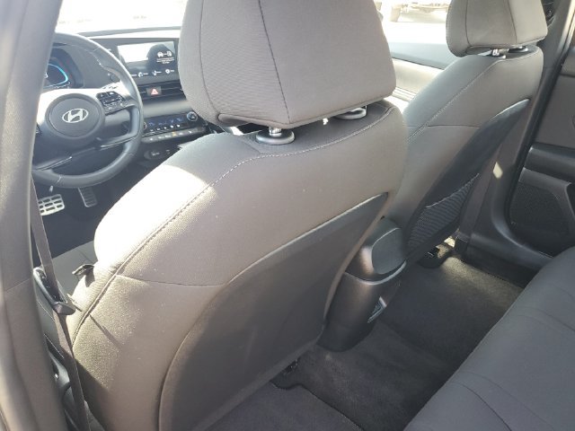 2026 Hyundai Elantra SEL - Photo 13