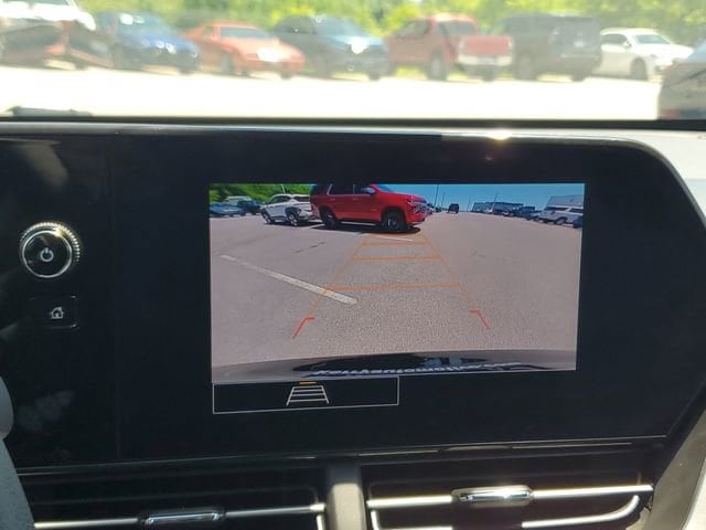 2024 Chevrolet Trax LS - Photo 27