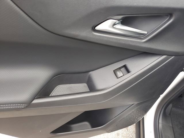 2026 Chevrolet Equinox LT - Photo 15