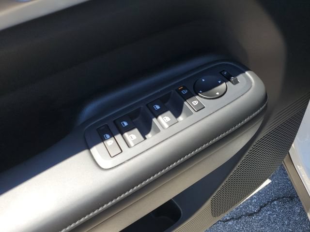 2025 Hyundai Santa Fe XRT - Photo 21