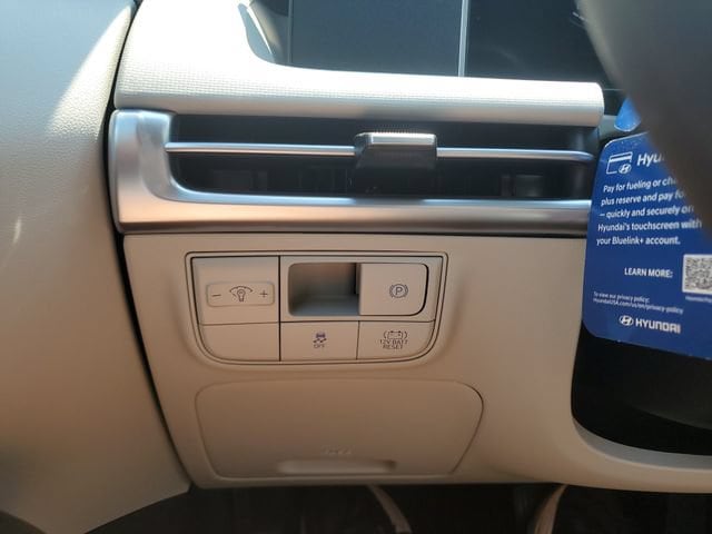 2026 Hyundai Tucson Blue SE - Photo 23