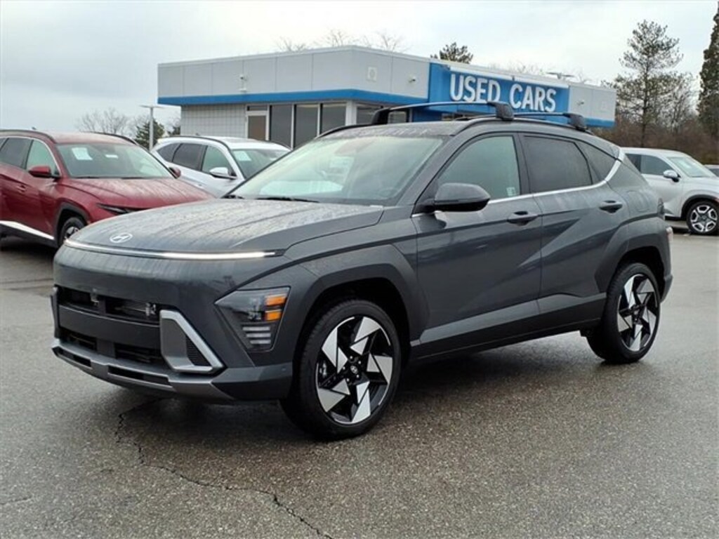 Used 2025 Hyundai Kona Limited SUV