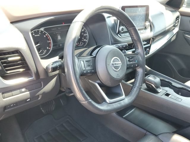 2021 Nissan Rogue SV - Photo 18
