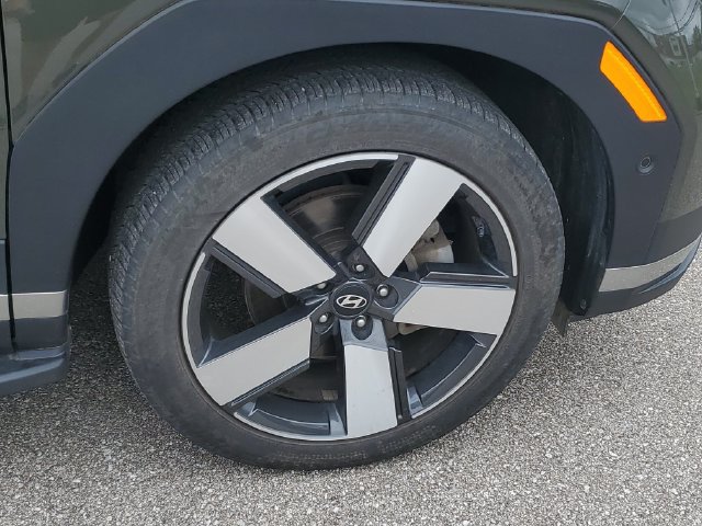 2025 Hyundai Santa Fe Limited - Photo 6