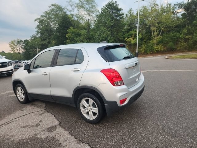 2020 Chevrolet Trax LS - Photo 19