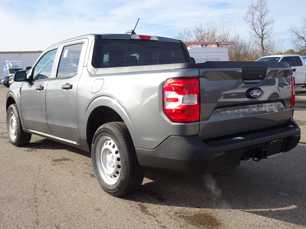 New 2026 Ford Maverick XL Truck SuperCrew
