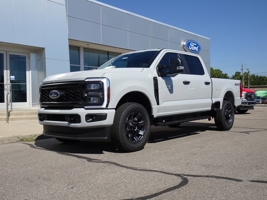 New 2026 Ford F-250 Truck Crew Cab