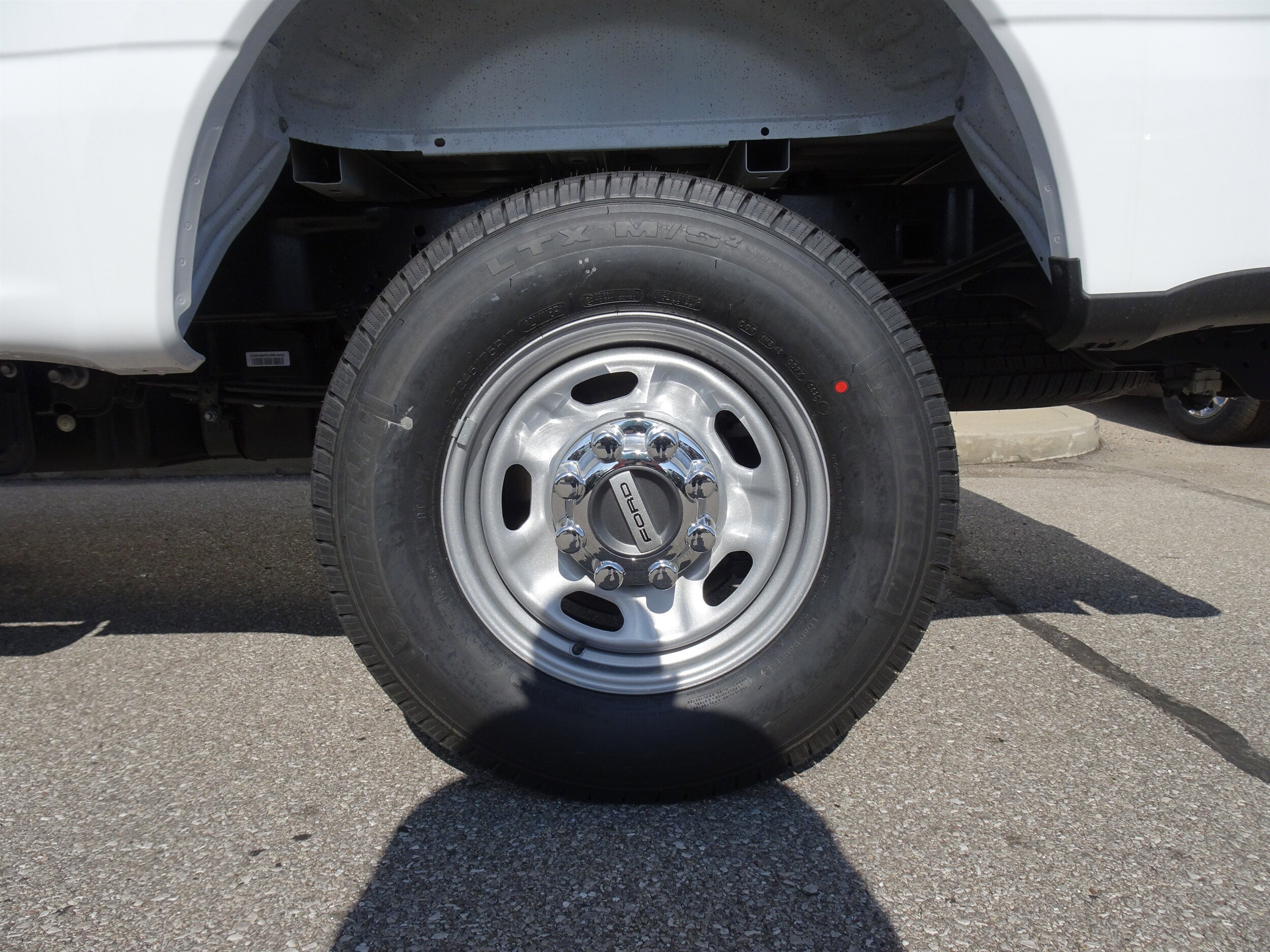 2025 Ford F-250 XL photo 3