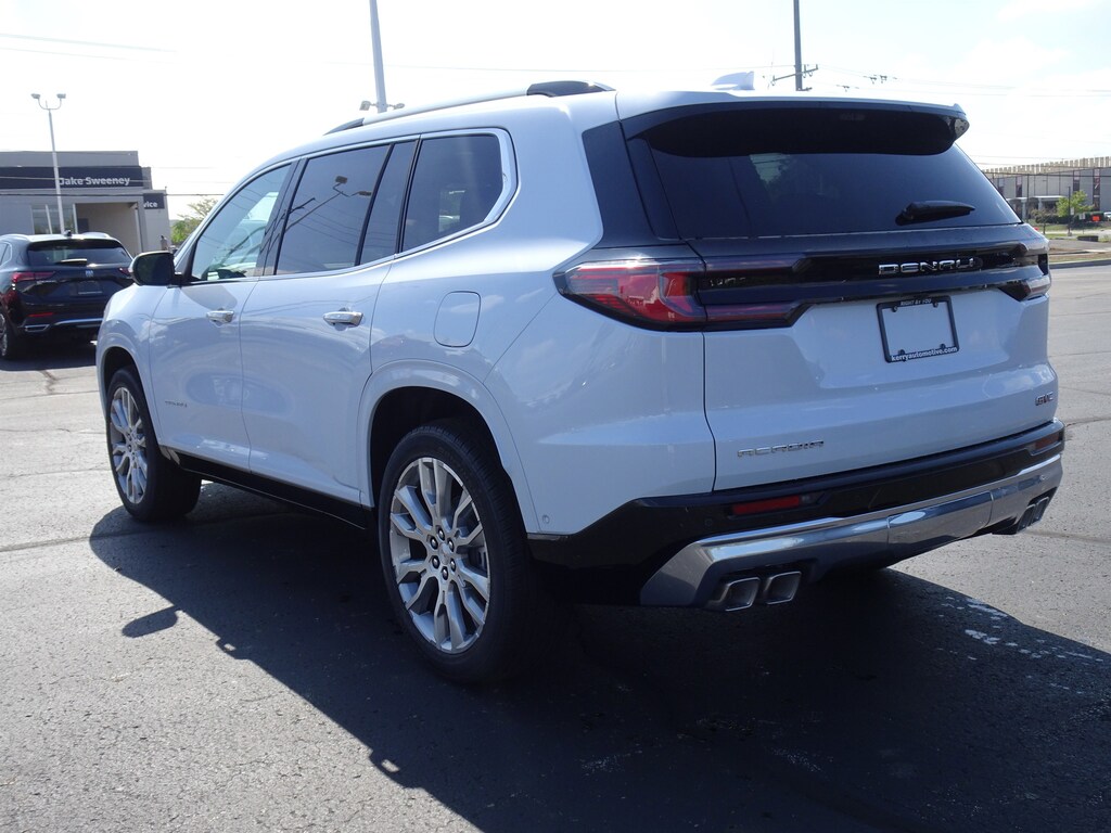 New 2026 GMC Acadia Denali SUV