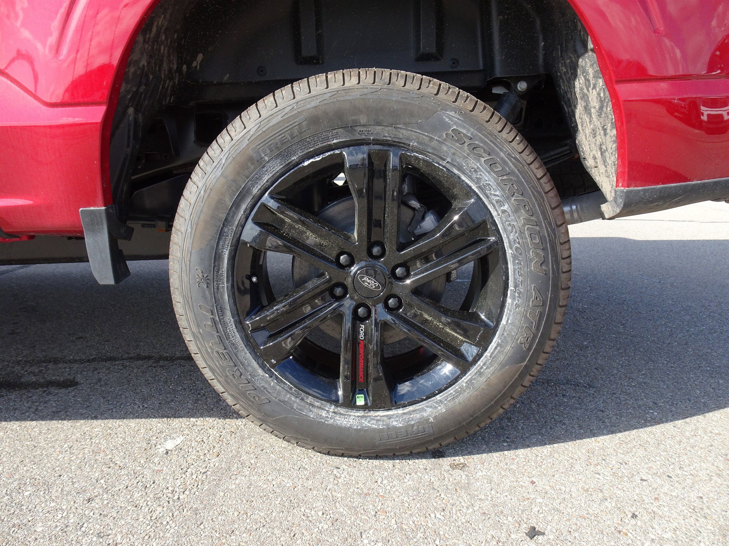 2025 Ford F-150 XLT photo 3