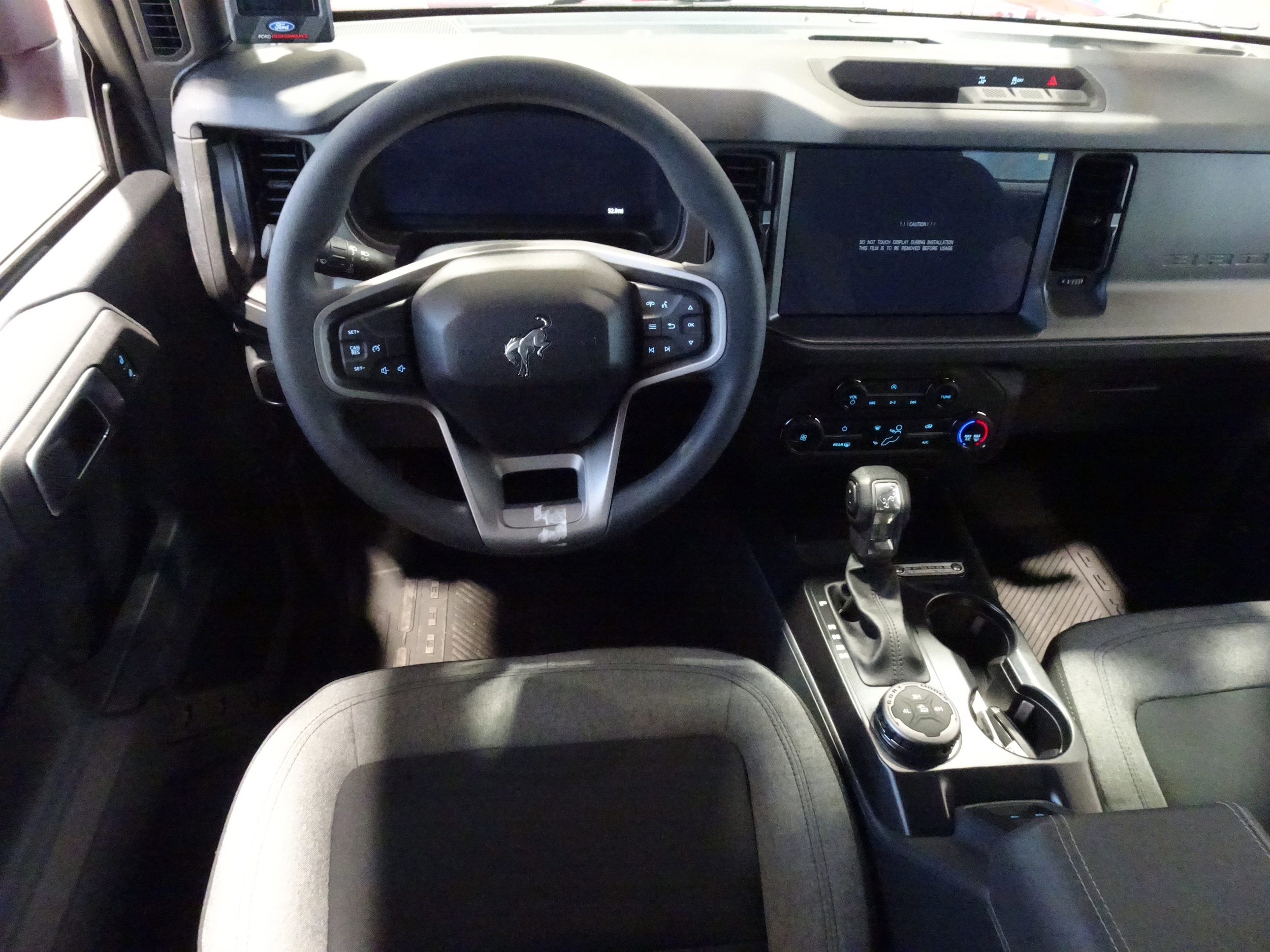 2025 Ford Bronco 4-Door Base - Photo 15