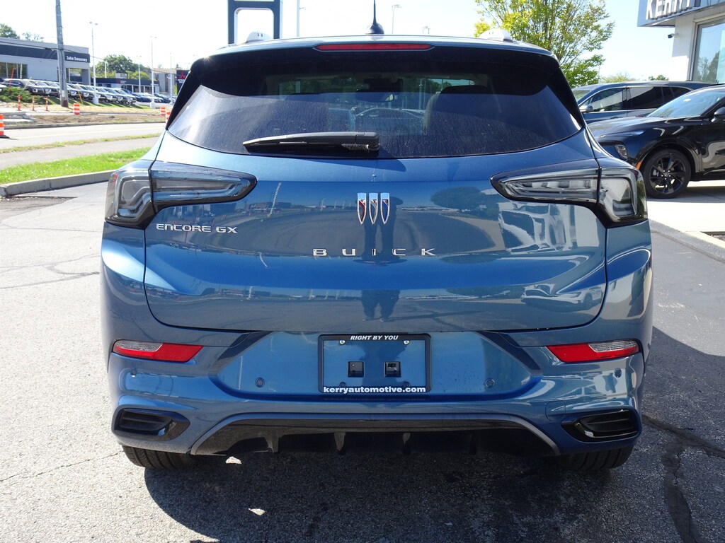 New 2025 Buick Encore GX Avenir SUV