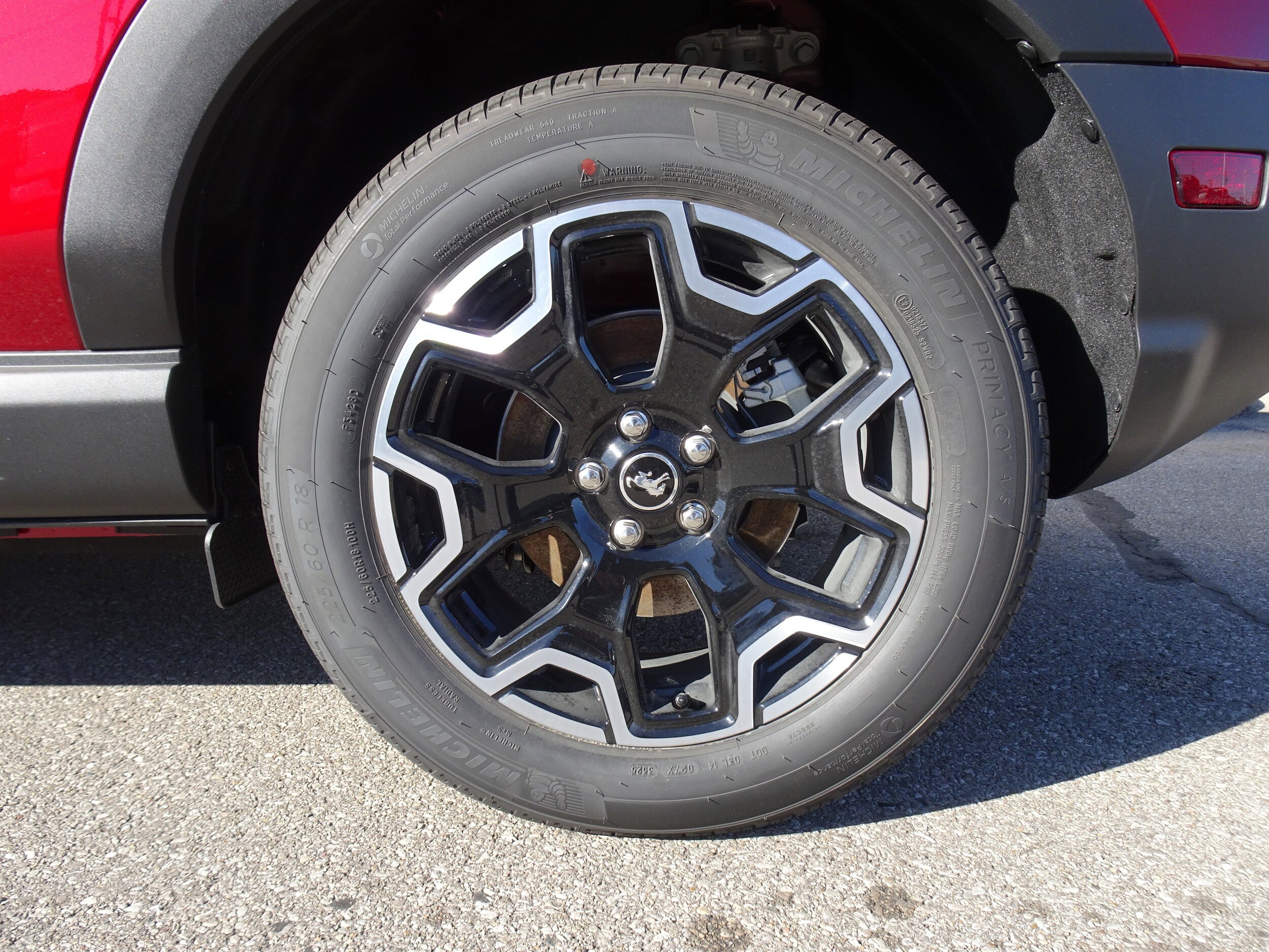 2025 Ford Bronco Sport Outer Banks photo 2