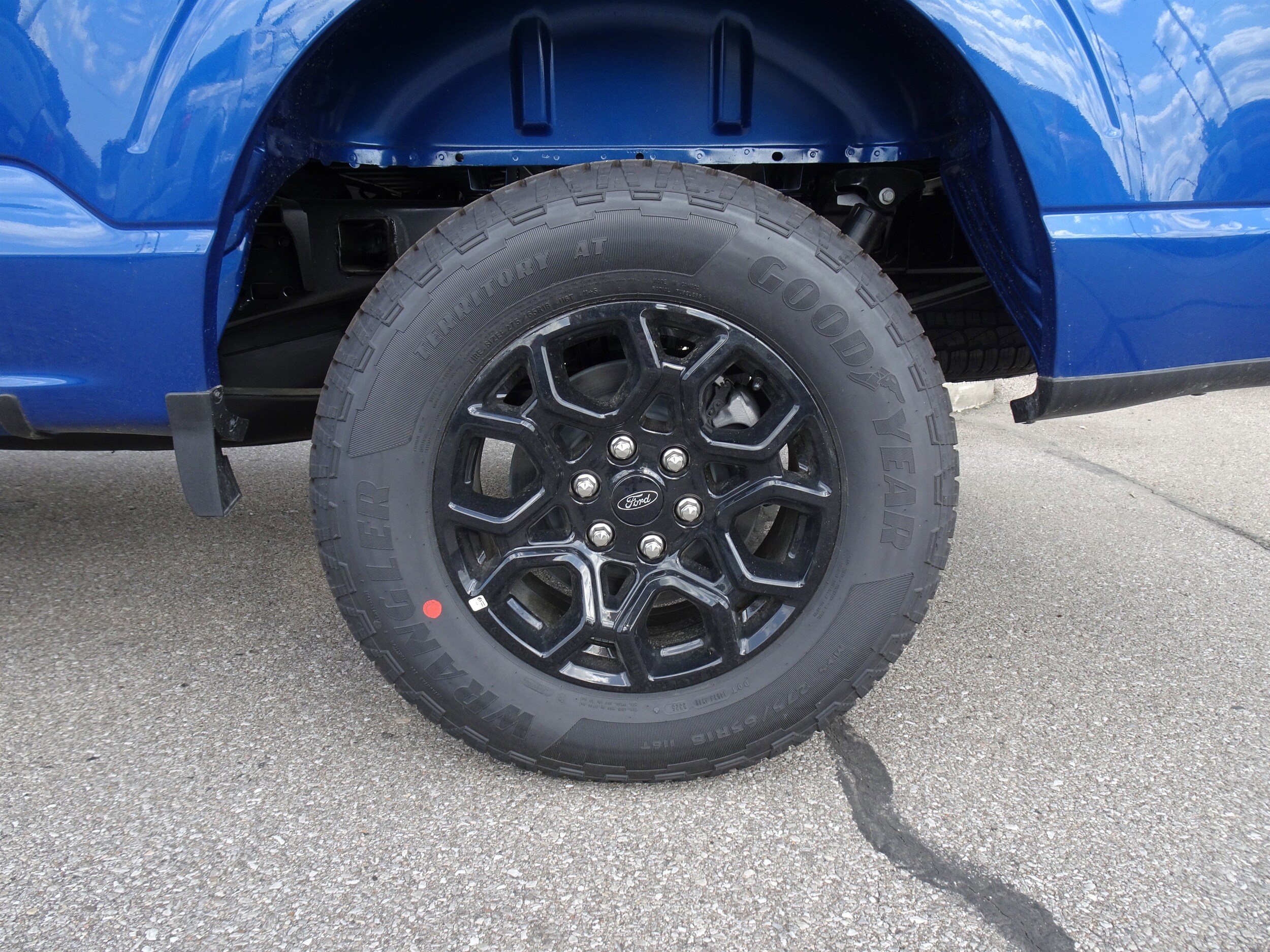 2025 Ford F-150 STX photo 3