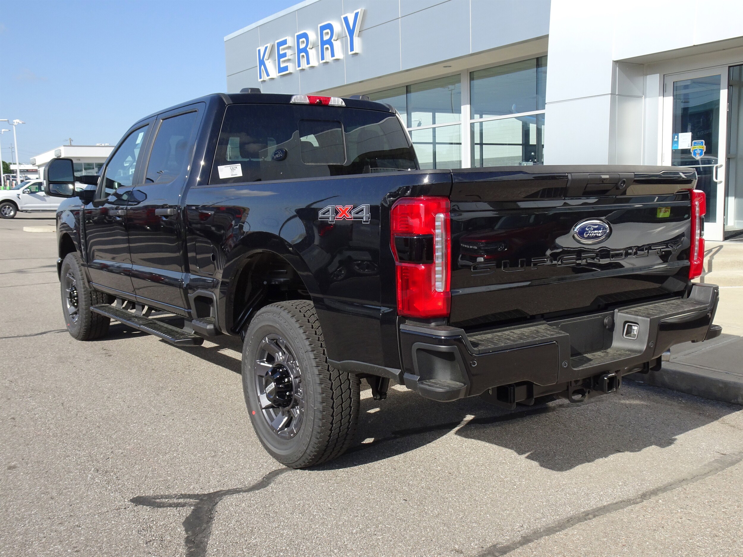2025 Ford F-250 XL photo 4
