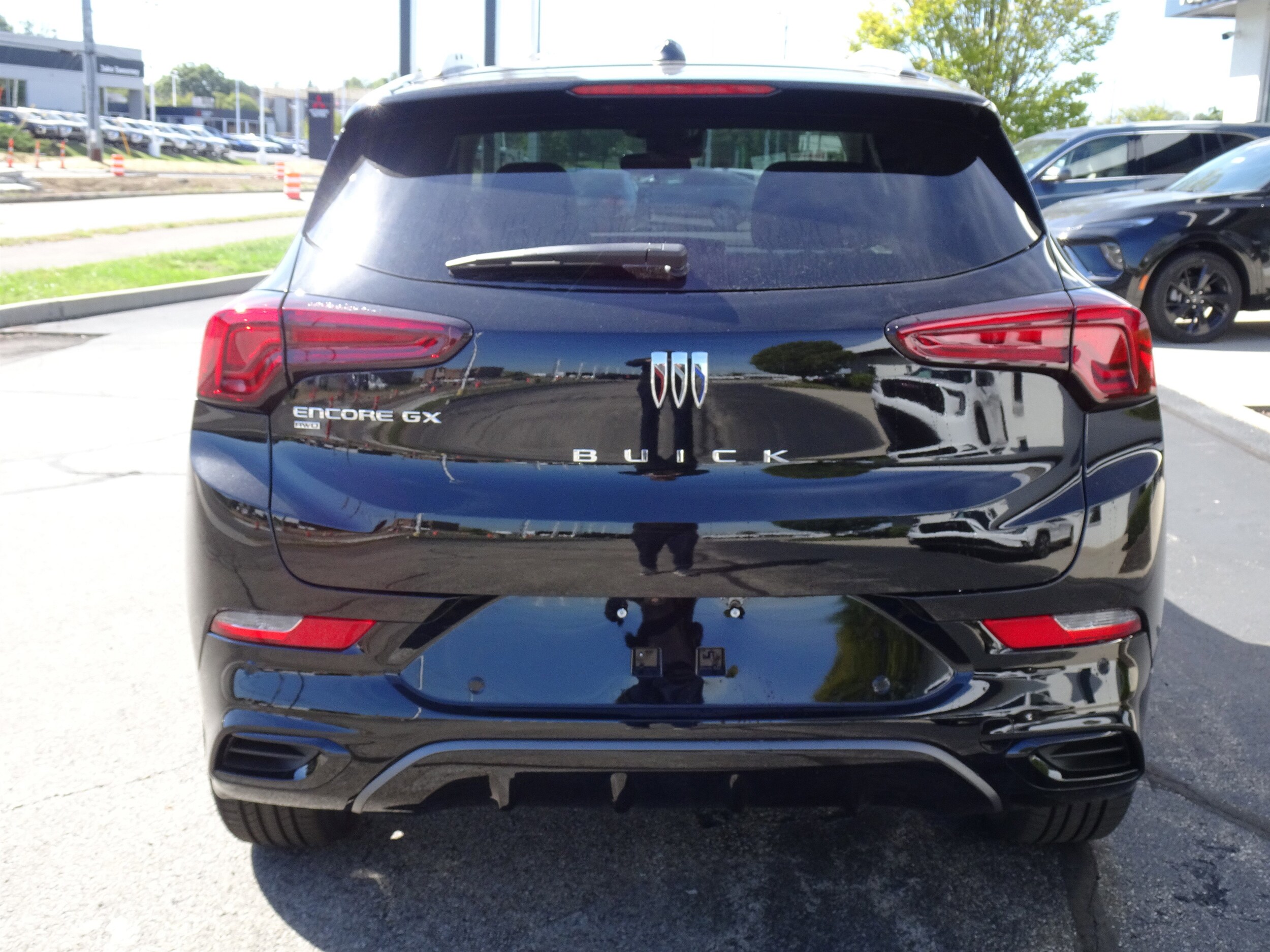 2026 Buick Encore GX Sport Touring photo 4