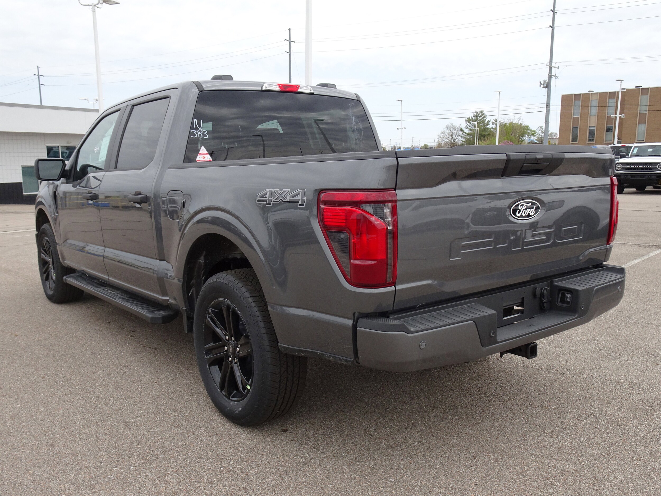 2025 Ford F-150 STX photo 4