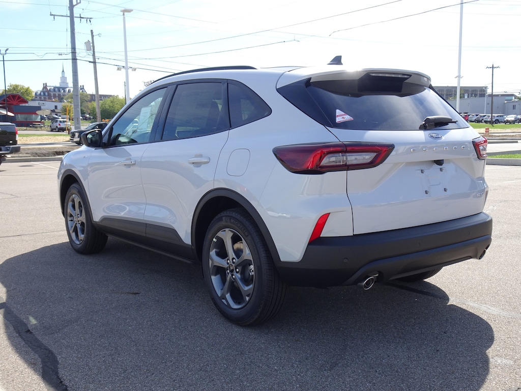 New 2026 Ford Escape ST-Line SUV