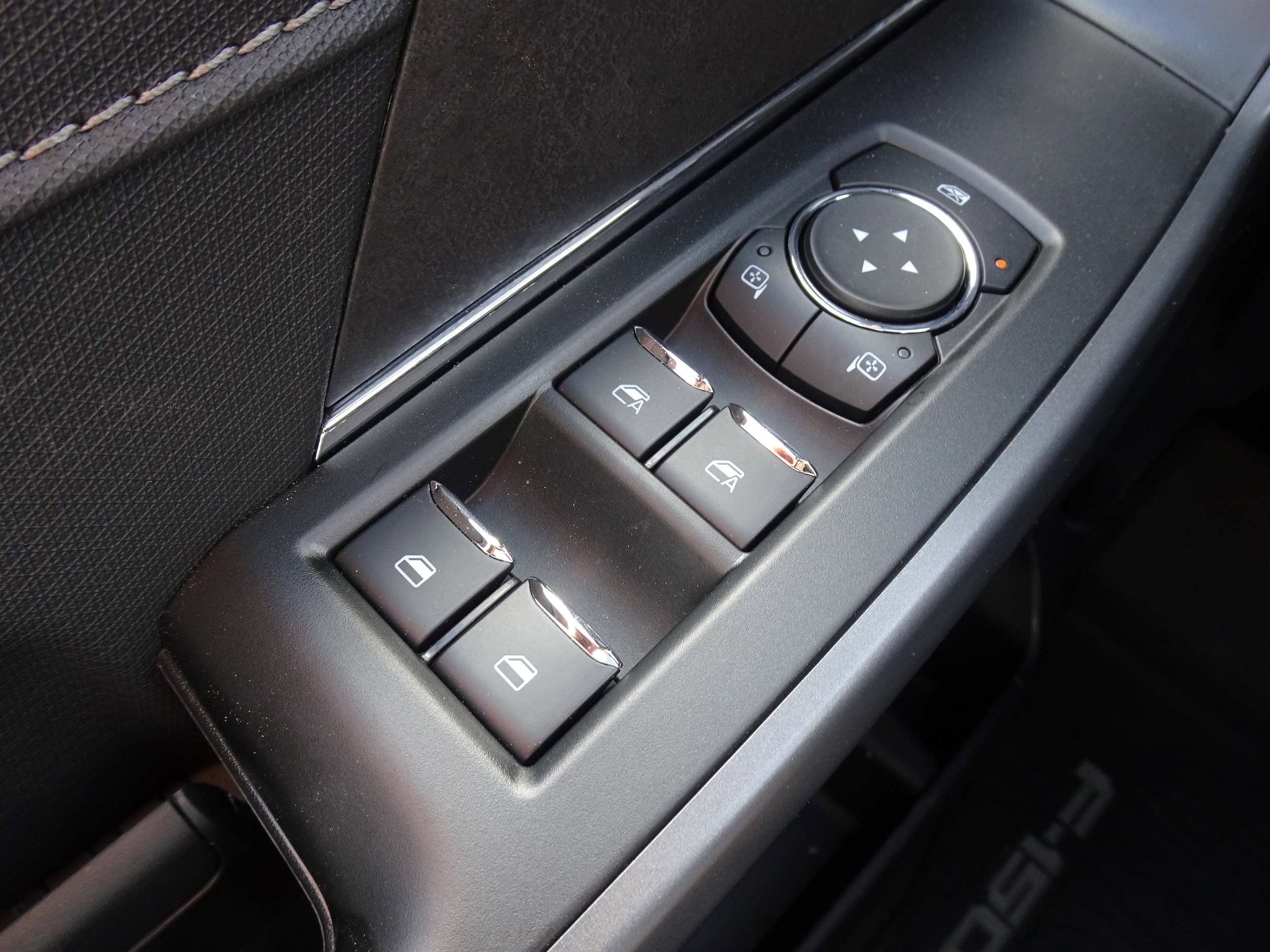 2025 Ford F-150 XLT - Photo 23