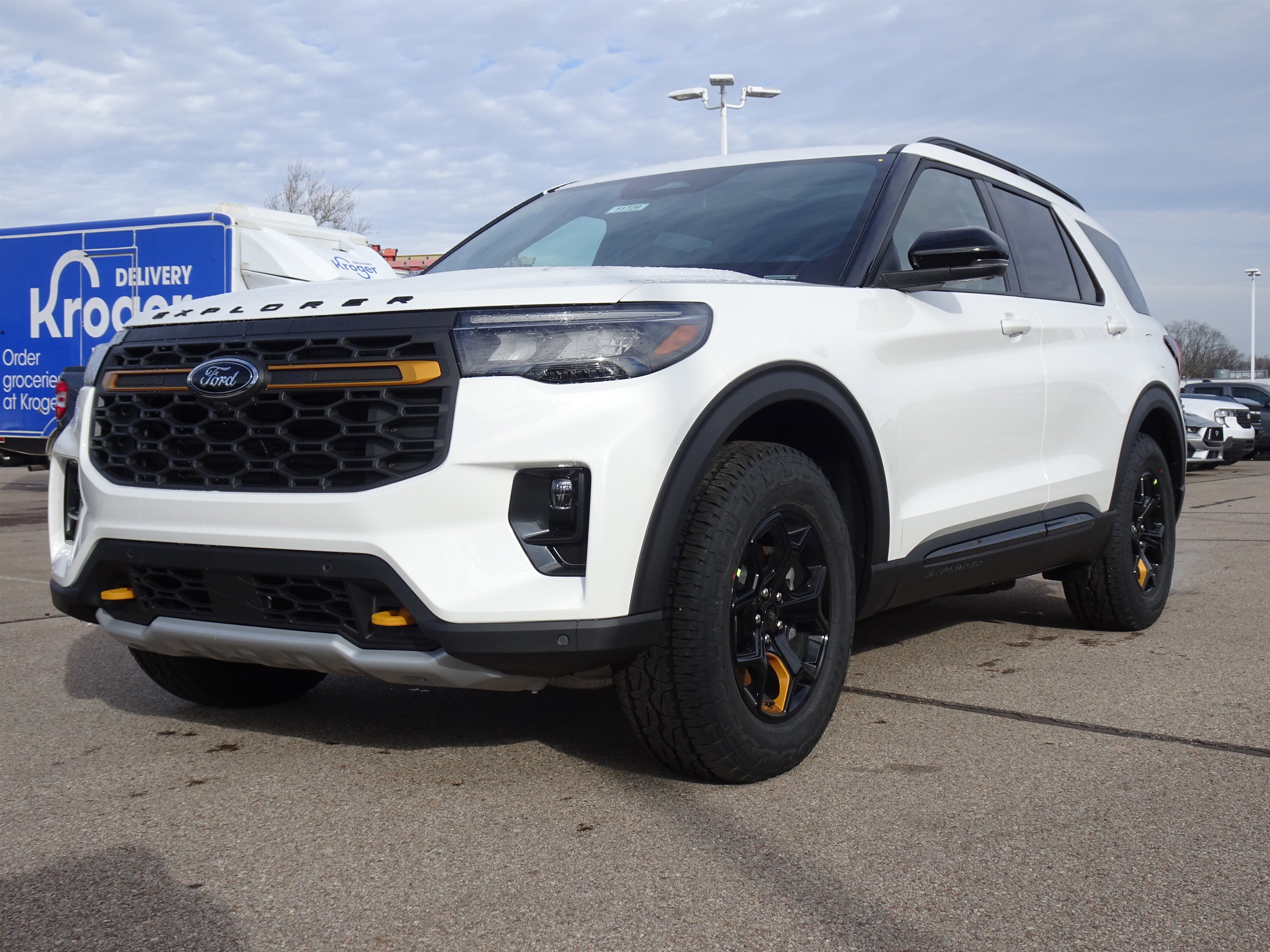 2026 Ford Explorer Tremor - Photo 27