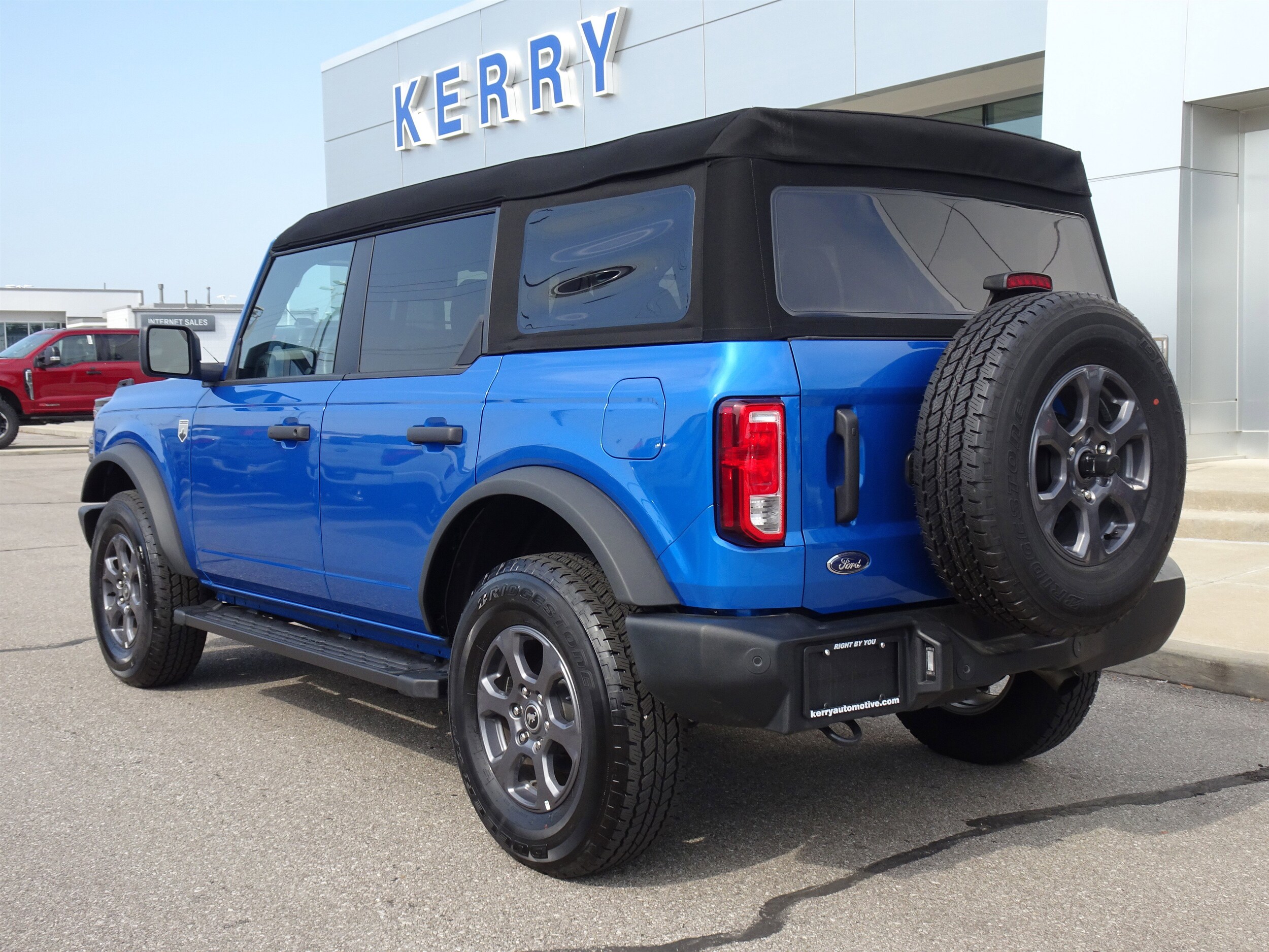 2024 Ford Bronco Big Bend photo 3