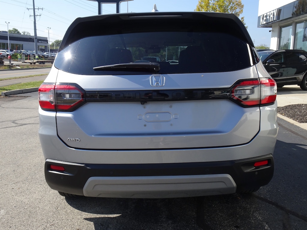 Used 2025 Honda Pilot EX-L SUV