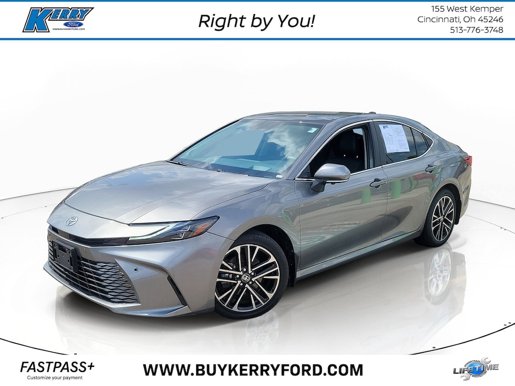 Used 2025 Toyota Camry XLE Sedan