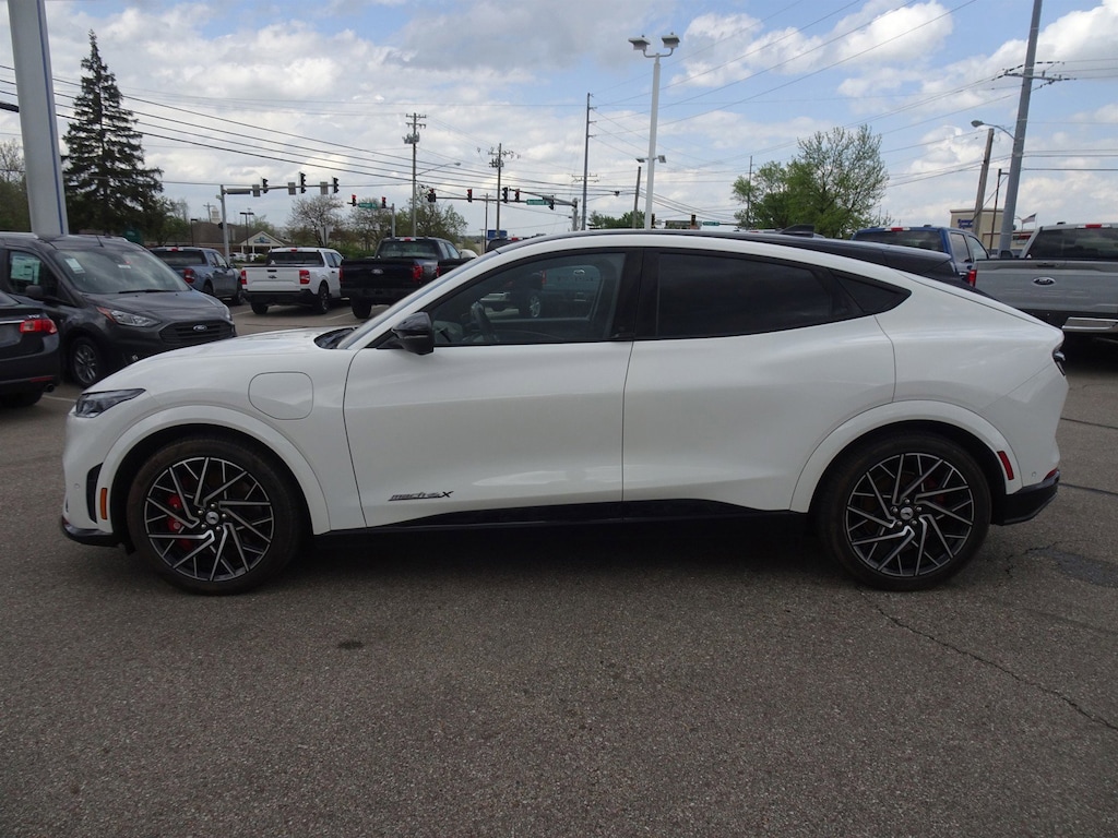 New 2022 Ford Mustang Mach-E GT SUV