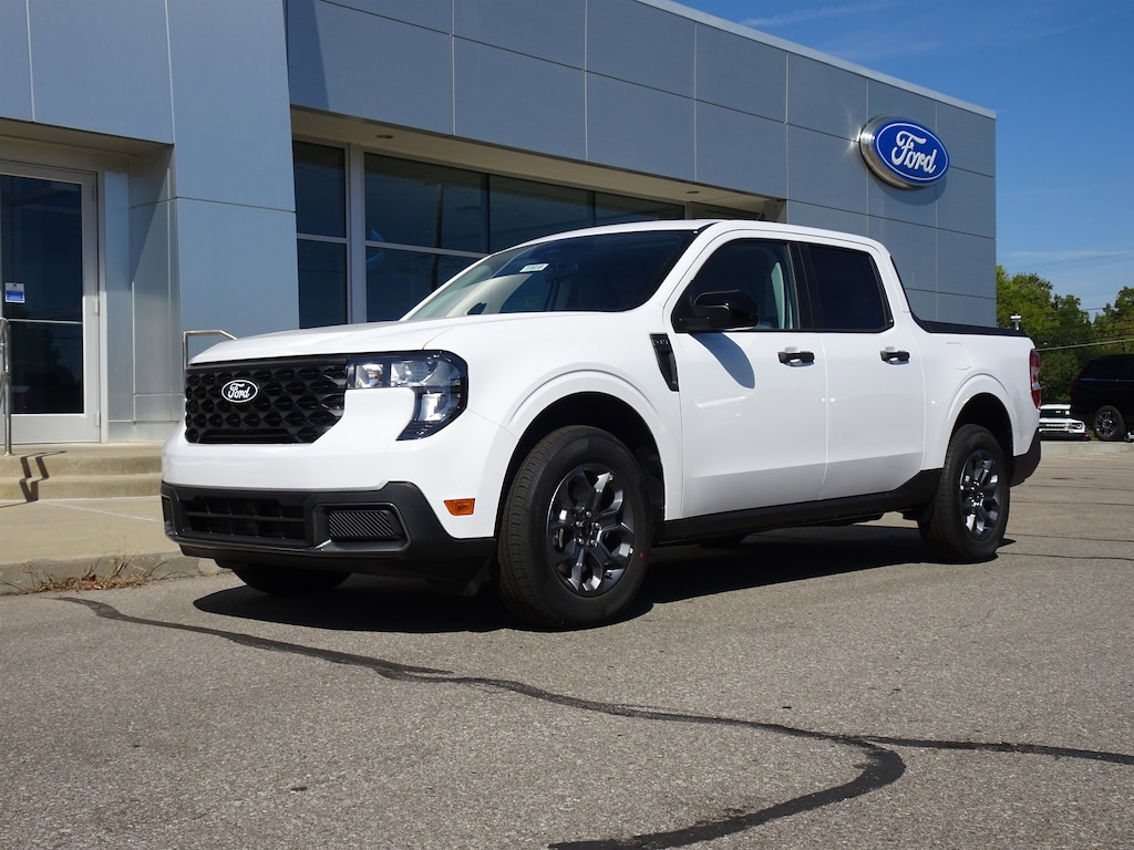 New 2025 Ford Maverick XLT Truck