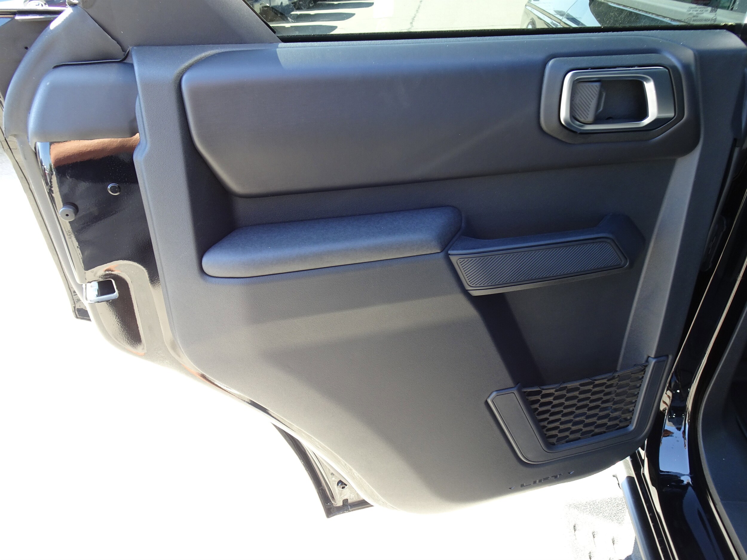2025 Ford Bronco 4-Door Badlands - Photo 17