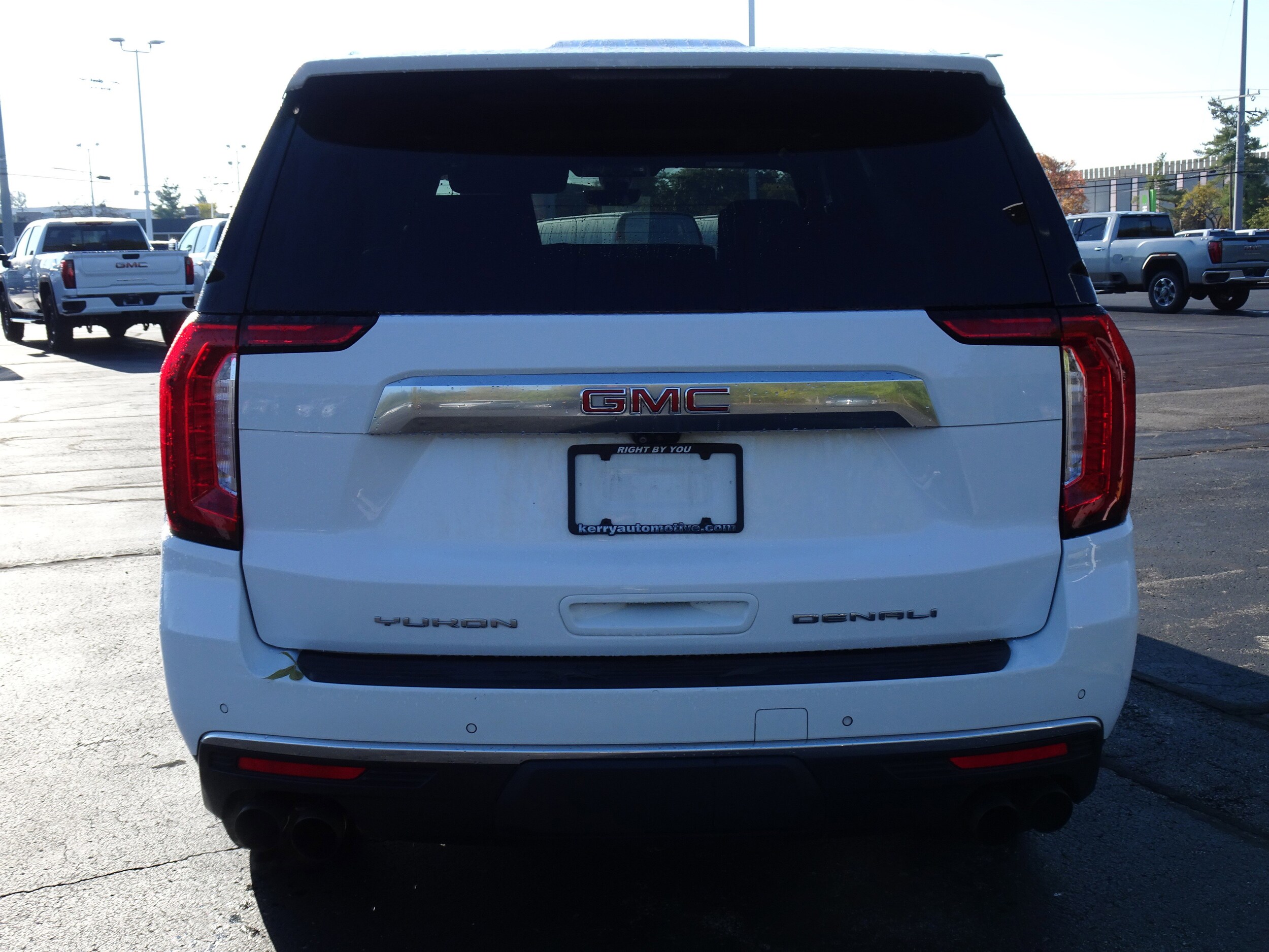 2021 Gmc Yukon Denali photo 3